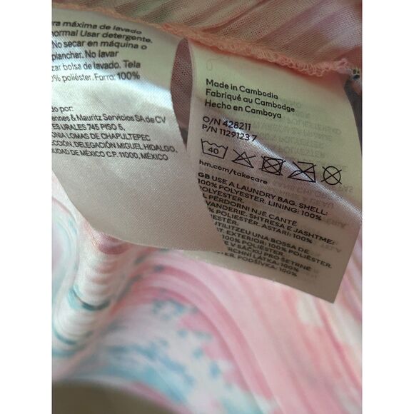 H&M Pleated Floral Balloon Sleeve Wrap Dress - Size XL - Picture 4 of 10